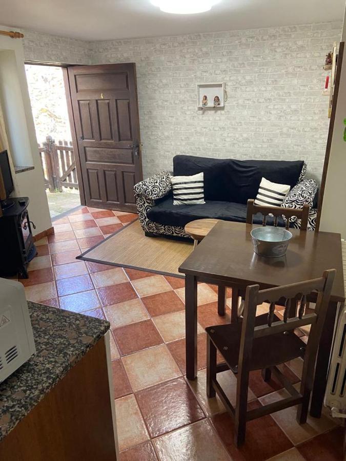 Casas Rurales Y Apartamentos La Hornera Cosgaya Exterior foto