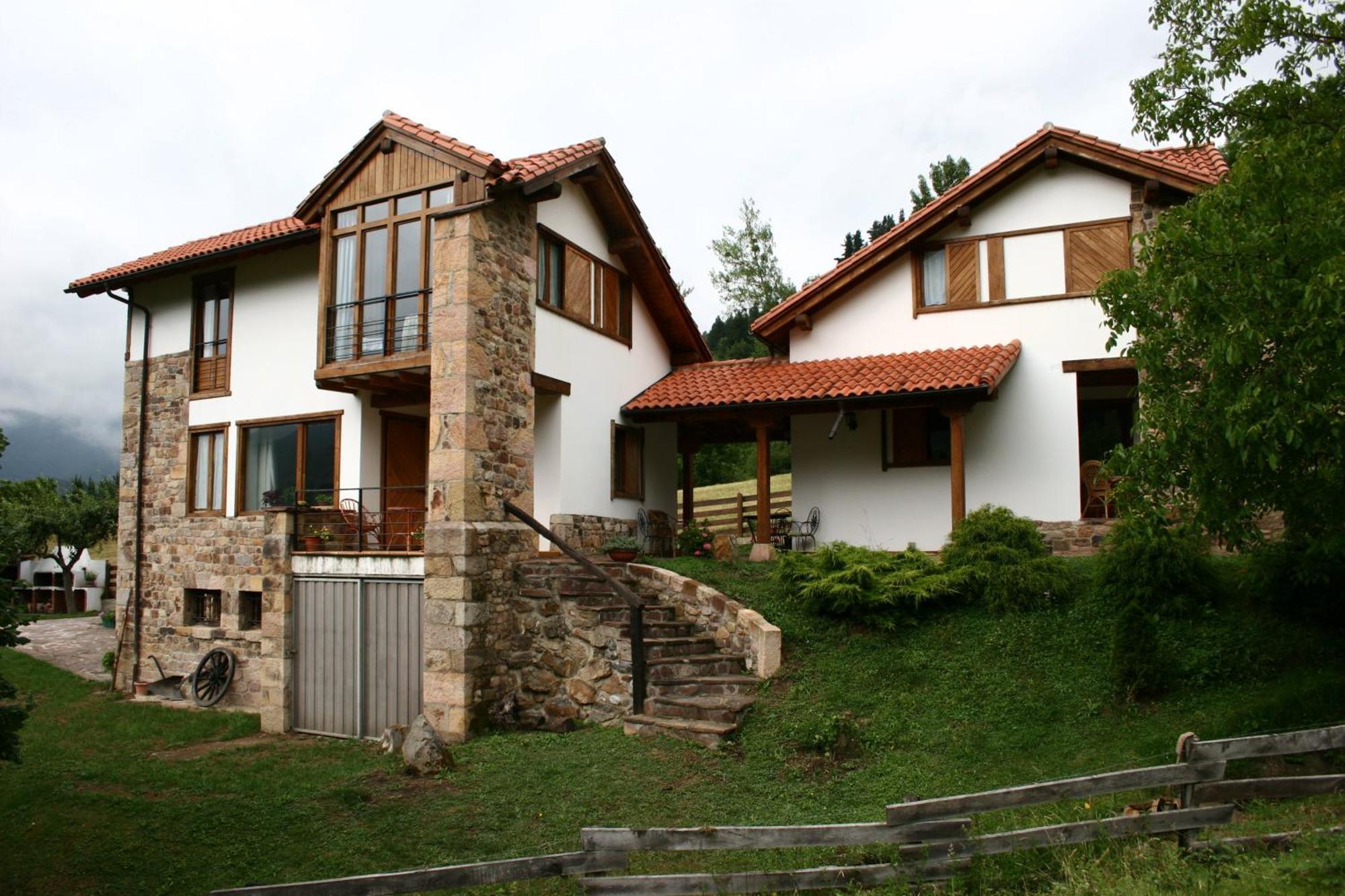 Casas Rurales Y Apartamentos La Hornera Cosgaya Exterior foto