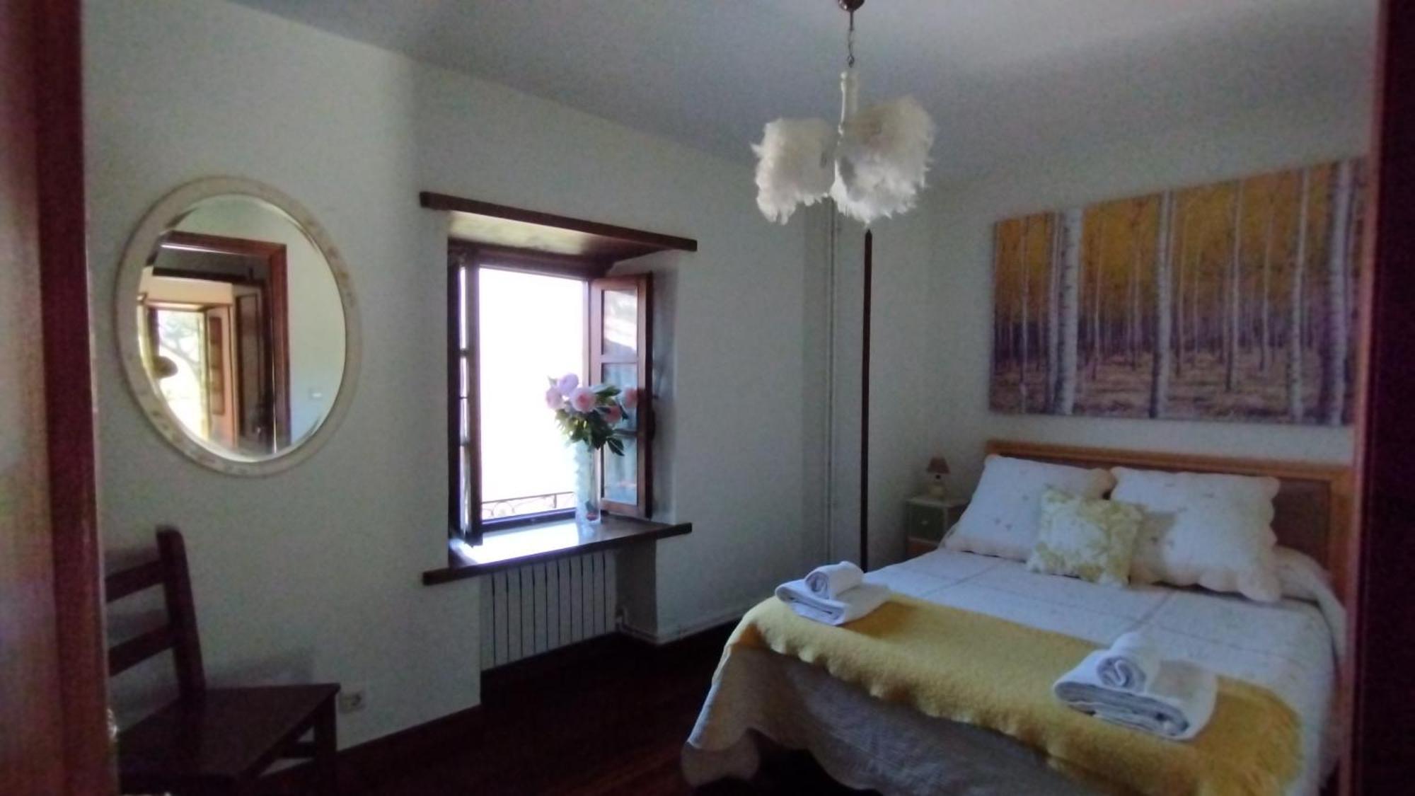 Casas Rurales Y Apartamentos La Hornera Cosgaya Zimmer foto