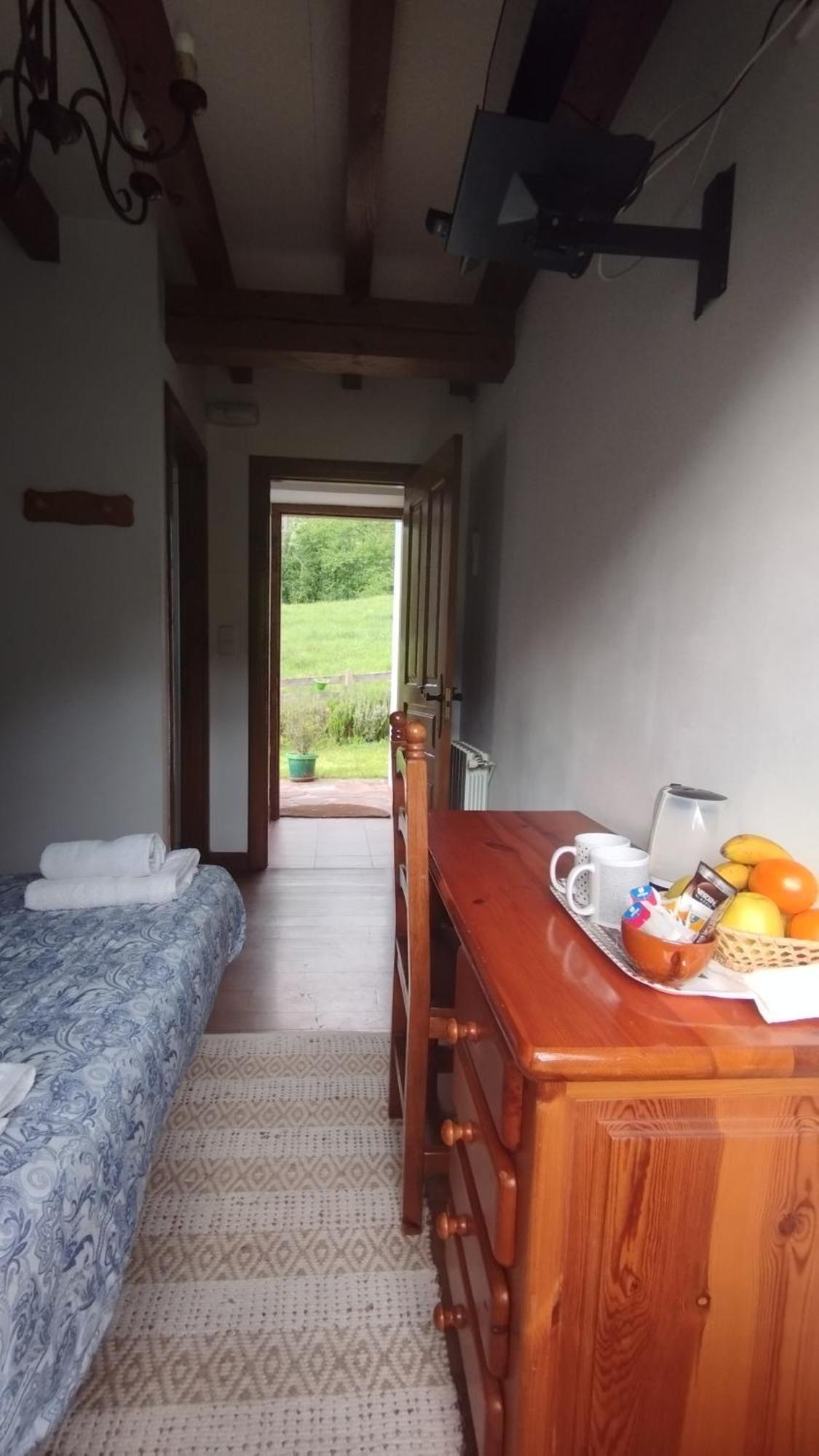 Casas Rurales Y Apartamentos La Hornera Cosgaya Zimmer foto
